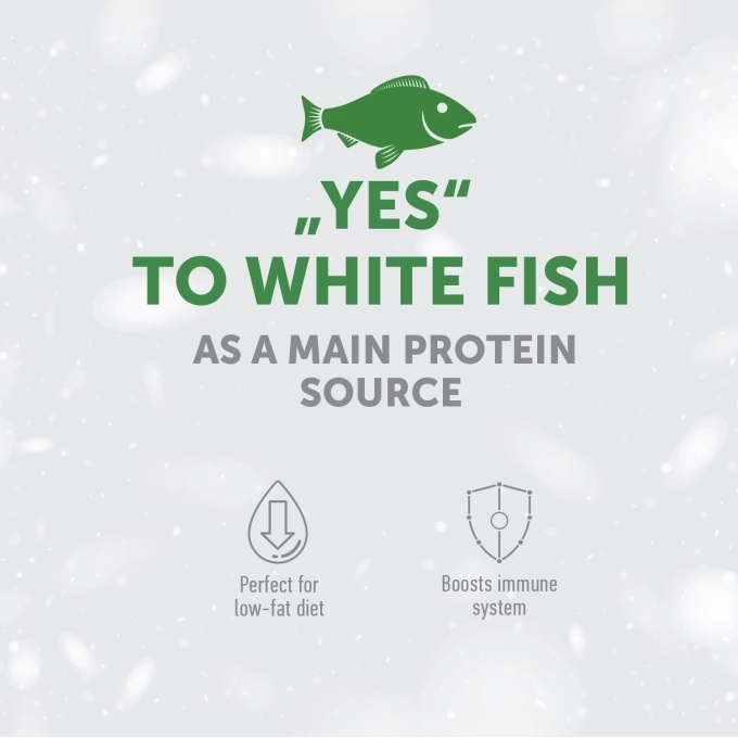 Nature's Protection Superior Care White Dogs of Junior Small Breed with White Coat 1.5 kg