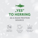 Nature's Protection Superiour Care For Red Cats with Herring  Adult