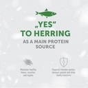 Nature's Protection Superiour Care For Dark Cats with Herring Adult